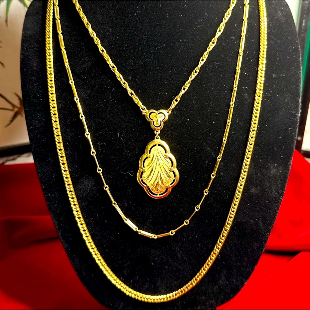 Unlisted Jewelry